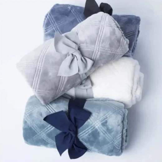 Coperta classica in pile corallo