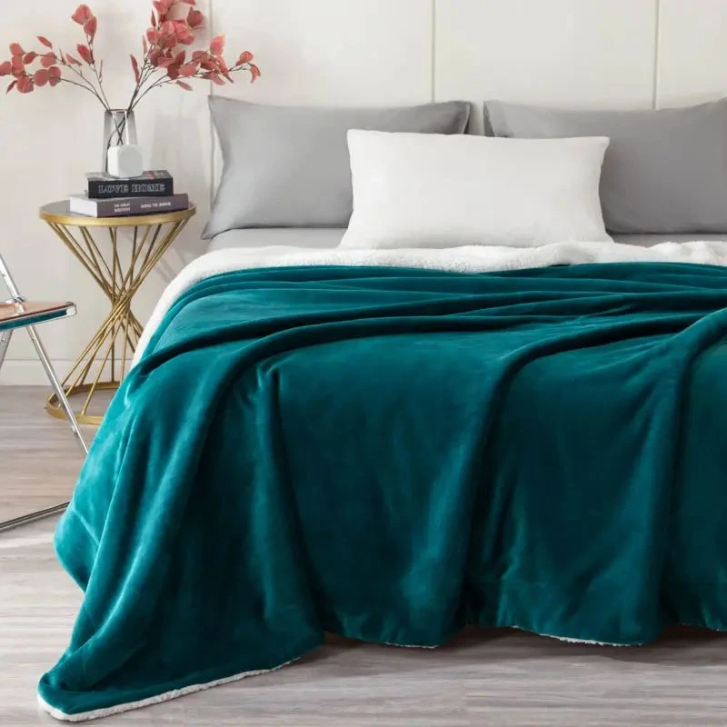 Coperta di flanella verde