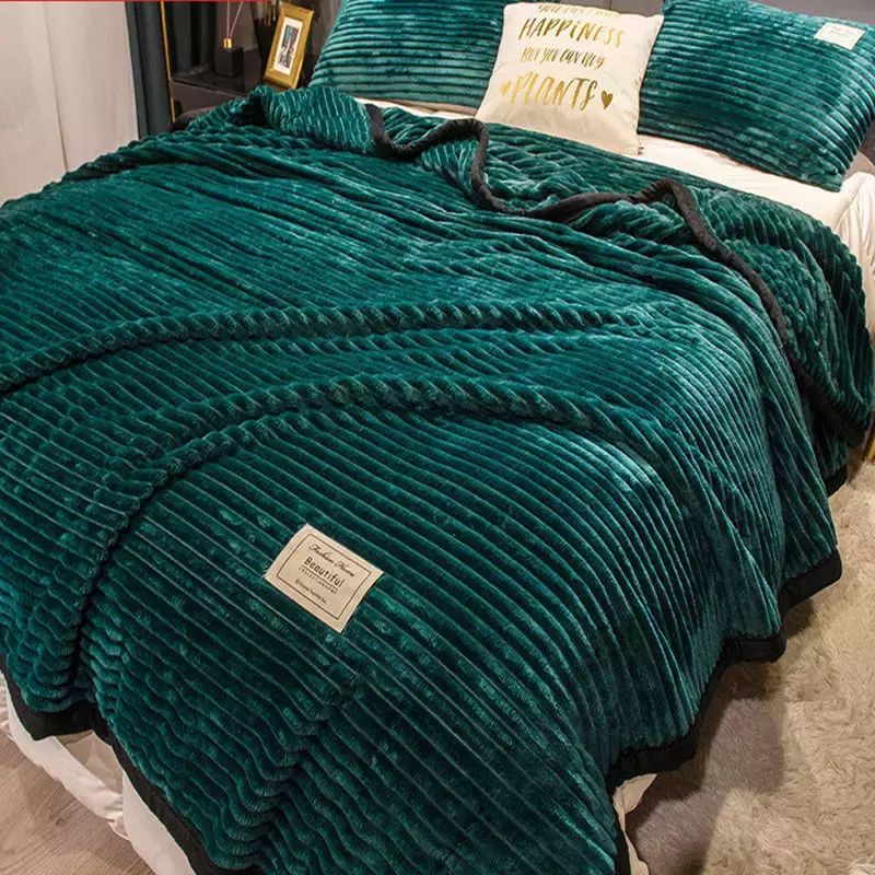 Coperta in flanella a strisce solide